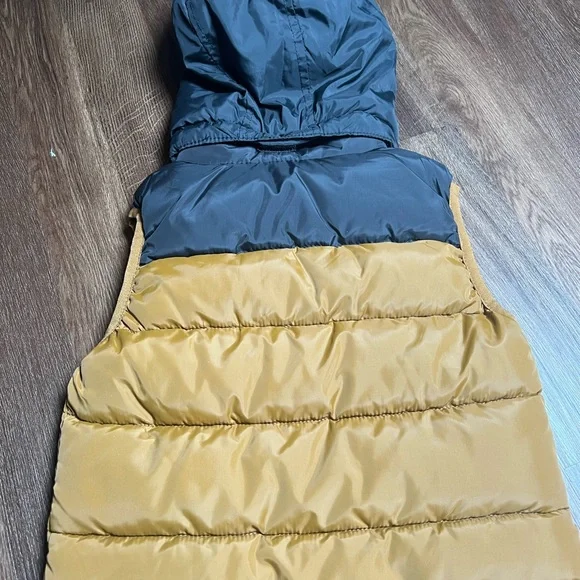 H&M Brown and Black Hooded Puffer Vest - Picture 2 of 2